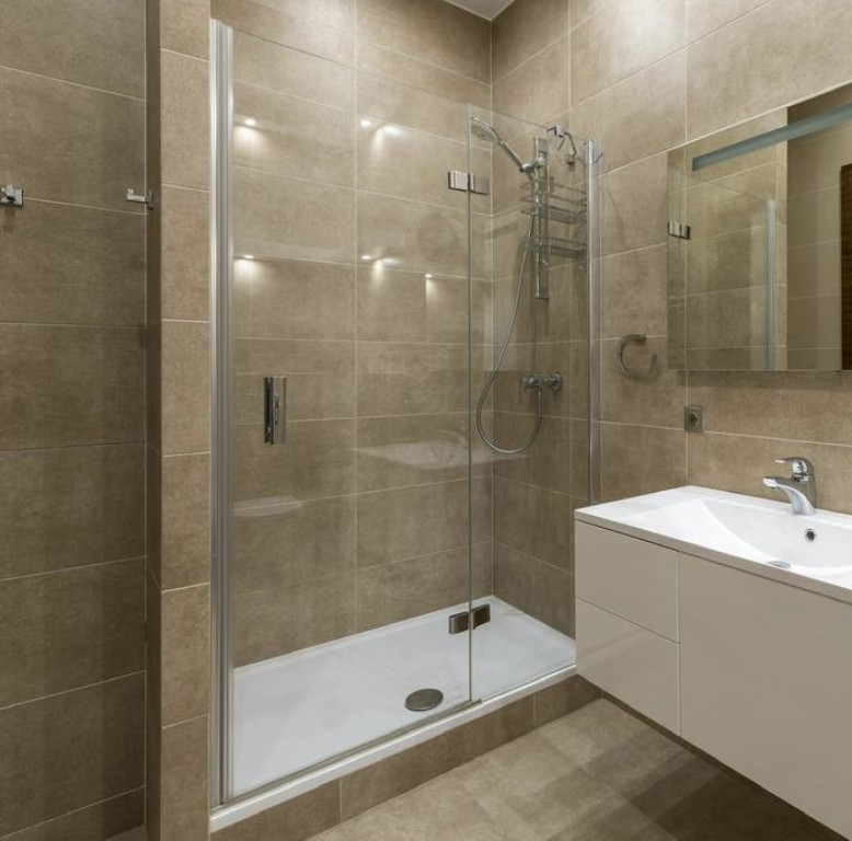 Cambio de bañera por plato de ducha en Huelva 3 ducha tradicional huelva